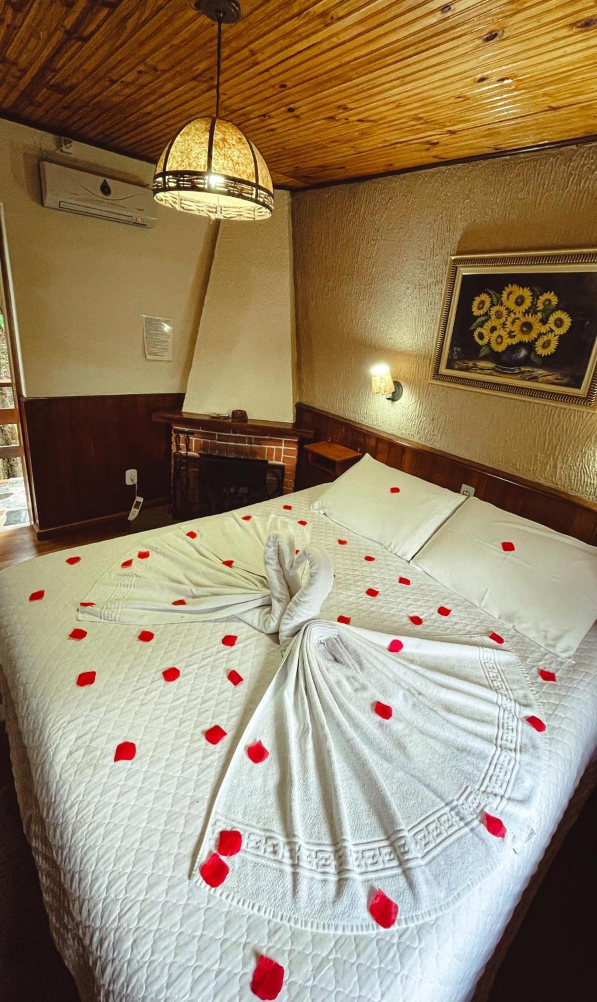 Hotel Piao Mineiro มงชิแวร์จิ ภายนอก รูปภาพ