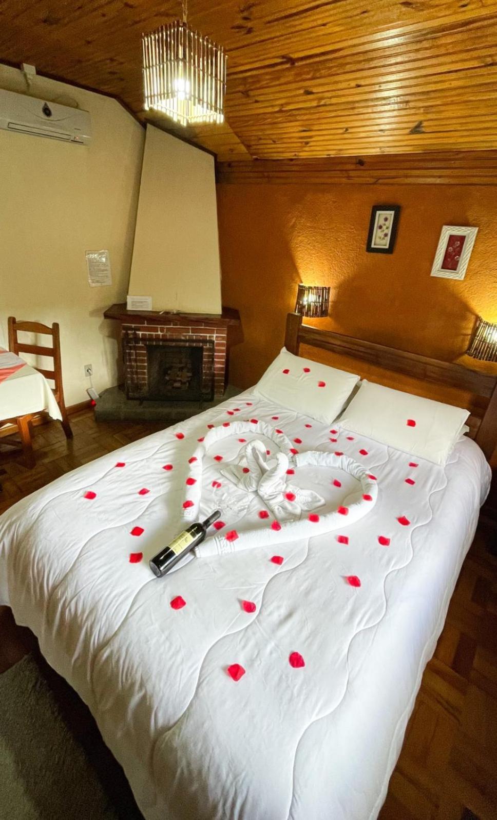Hotel Piao Mineiro มงชิแวร์จิ ภายนอก รูปภาพ