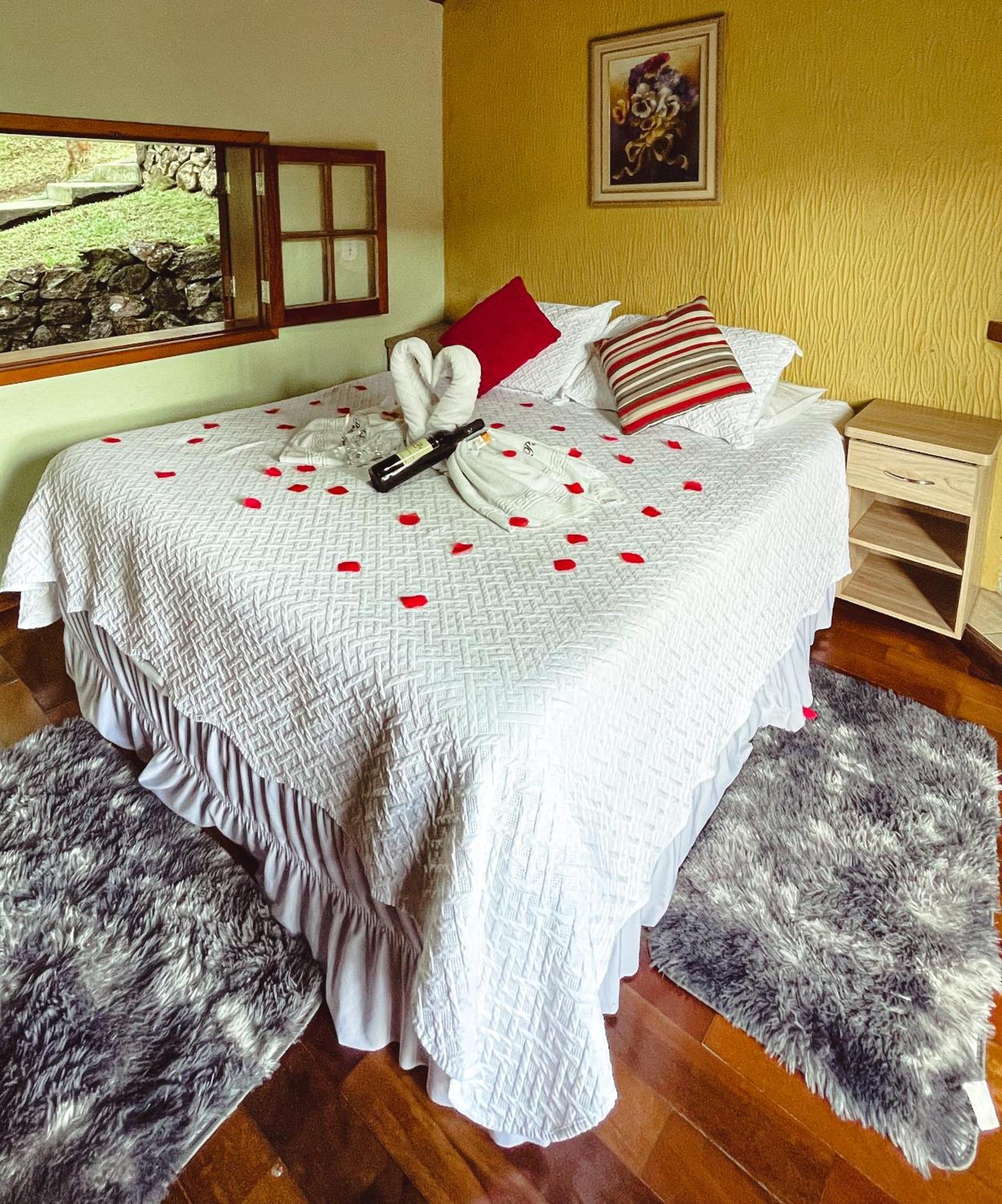 Hotel Piao Mineiro มงชิแวร์จิ ภายนอก รูปภาพ