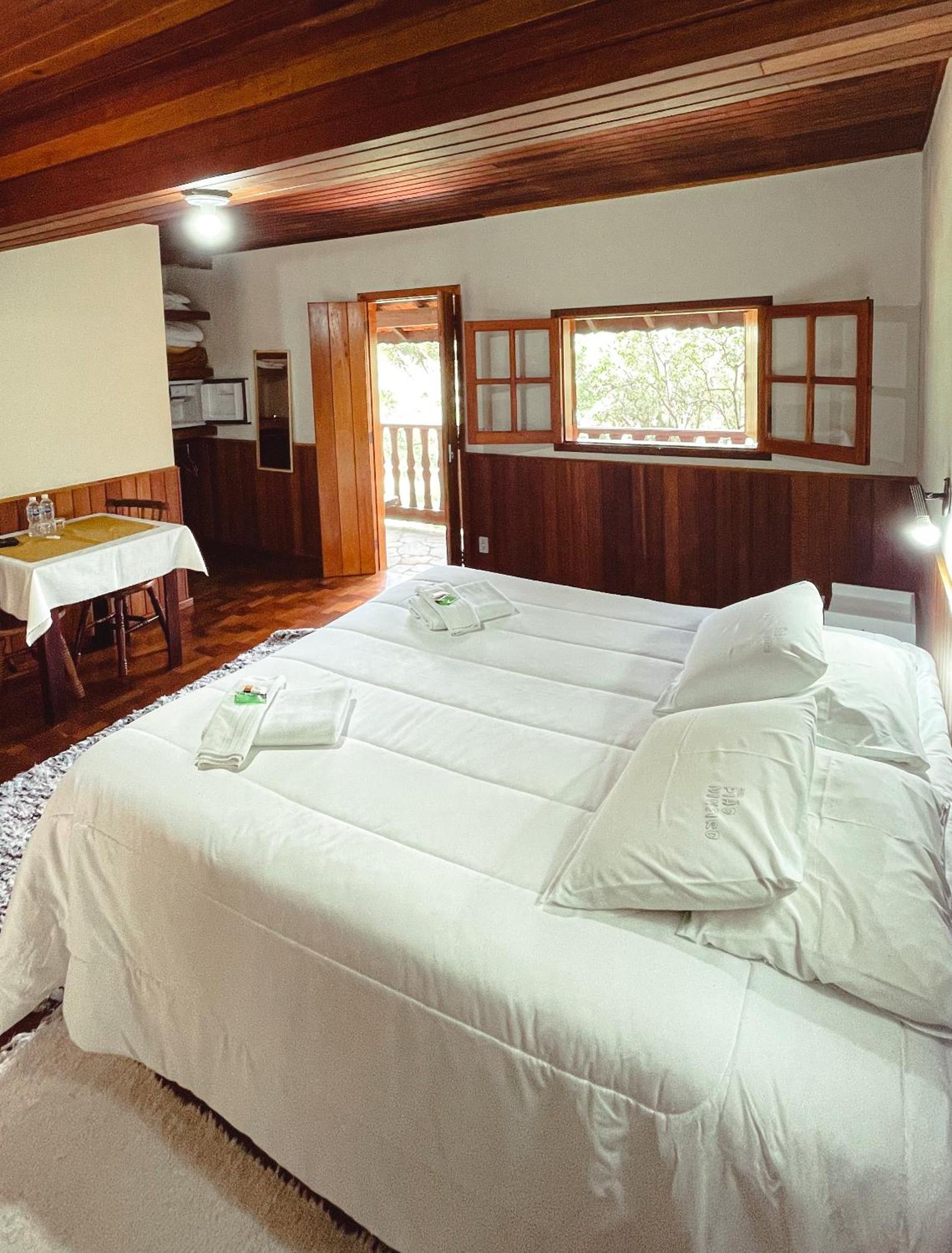 Hotel Piao Mineiro มงชิแวร์จิ ภายนอก รูปภาพ